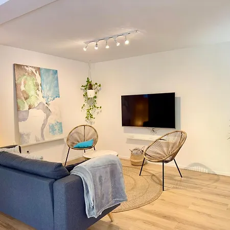 The Cozy House By Kura Homes